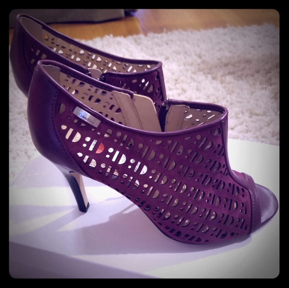 Calvin Klein sandal / heel